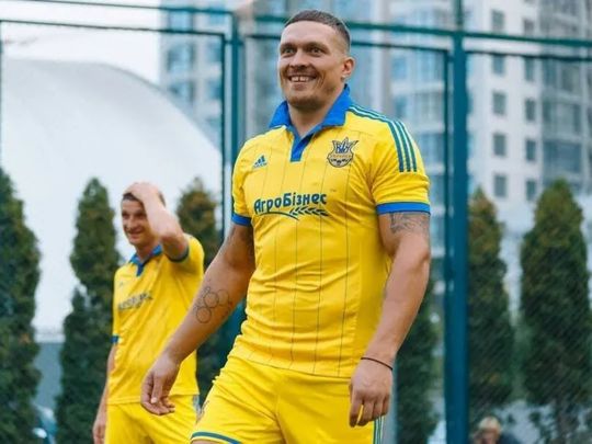 Олександр Усик оголосив про свій дебют у&nbsp;професіональному футболі (відео)