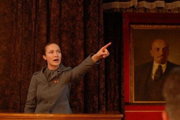 В РФ умерла 40-летняя звезда «Стиляг» Евгения Брик В РФ умерла 40-летняя звезда «Стиляг» Евгения Брик