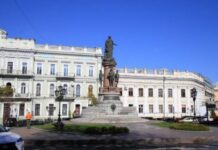 Одесситов приглашают на общественные слушания по поводу памятника Екатерине