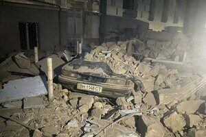 Разрушены собор и жилые дома, есть погибший и раненые: подробности ночной атаки на Одессу Разрушены собор и жилые дома, есть погибший и раненые: подробности ночной атаки на Одессу