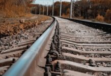 В Одесской области 14-летняя девочка попала под поезд: есть версия о суициде
