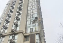 Атака Одессы: обломки ракеты повредили недострой, пострадали несколько высоток