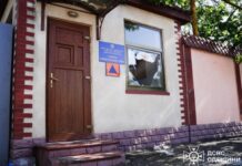 В результате ночного обстрела Одессы пострадала пожарная часть