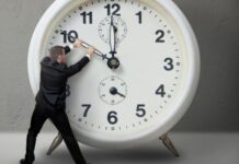 В Украине хотят отменить переход на летнее и зимнее время