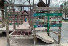 В Одессе демонтируют детскую площадку: какую и почему