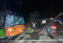 В Одесской области столкнулись автобус и легковушка: пострадала девушка