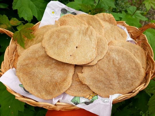 Дуже смачні коржики: готуються швидко і&nbsp;просто