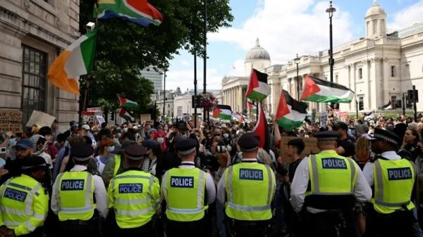 Семеро активистов Palestine Action в Лондоне предстанут перед судом Семеро активистов Palestine Action в Лондоне предстанут перед судом
