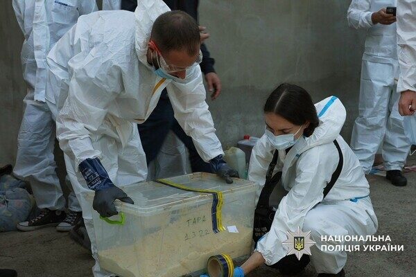 Психотропы стоимостью почти 23 миллиона гривен: в Одессе разоблачили масштабный наркокартель Психотропы стоимостью почти 23 миллиона гривен: в Одессе разоблачили масштабный наркокартель