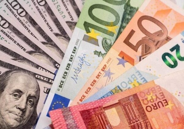 Курс валют в Украине 20 октября 2025: сколько стоит доллар и евро