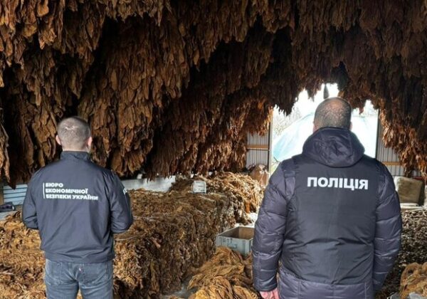 Табачная схема на 13 миллионов гривен: полиция Одесчины разоблачила межрегиональную сеть производства сигарет Табачная схема на 13 миллионов гривен: полиция Одесчины разоблачила межрегиональную сеть производства сигарет