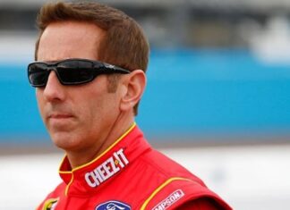 Трагедия в небе: легенда NASCAR Грег Бифл погиб вместе с семьёй