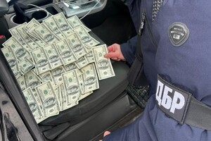 В Одесской области разоблачили чиновника учебного центра: что он натворил В Одесской области разоблачили чиновника учебного центра: что он натворил