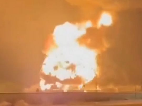 Українські безпілотники підпалили нафтобазу у&nbsp;Бєлгородській області росії (відео)