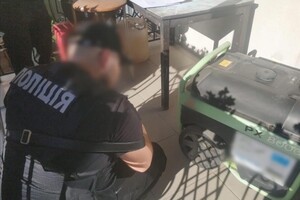 Хищение гуманитарных генераторов в Одессе: причастных чиновников будут судить Хищение гуманитарных генераторов в Одессе: причастных чиновников будут судить